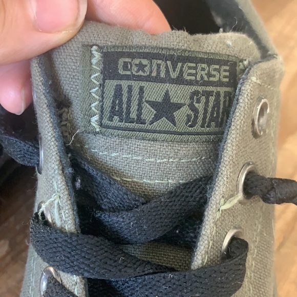 Kids Converse All Stars Army Green Black Shoes NEW Never Worn US12/11.5UK/29EURO - Picture 7 of 9